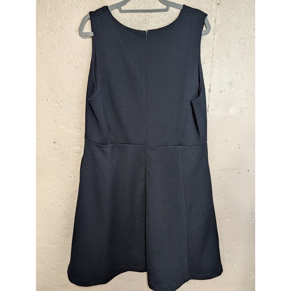 Ann Taylor Navy Blue Textured Fit & Flare V Neck Dress - Picture 5 of 6